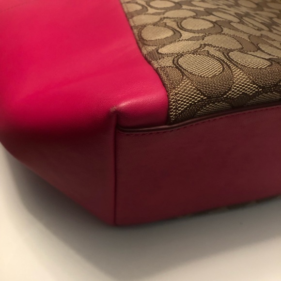 Coach Ava Barbiecore Pink Signature Monogram Tote EUC - Picture 3 of 10